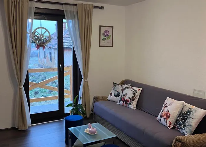 Lavender Farm Zaric Bed & Breakfast Porosanica