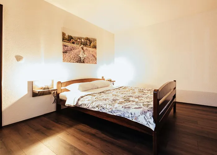 Lavender Farm Zaric Bed & Breakfast Porosanica